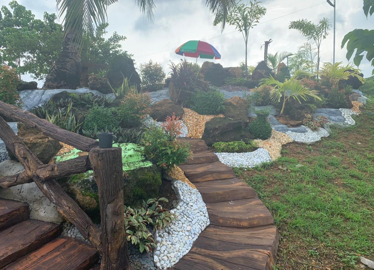 Michaels Homestay - Farm Villa Nr Patar Beach & Bolinao Falls Kültér fotó