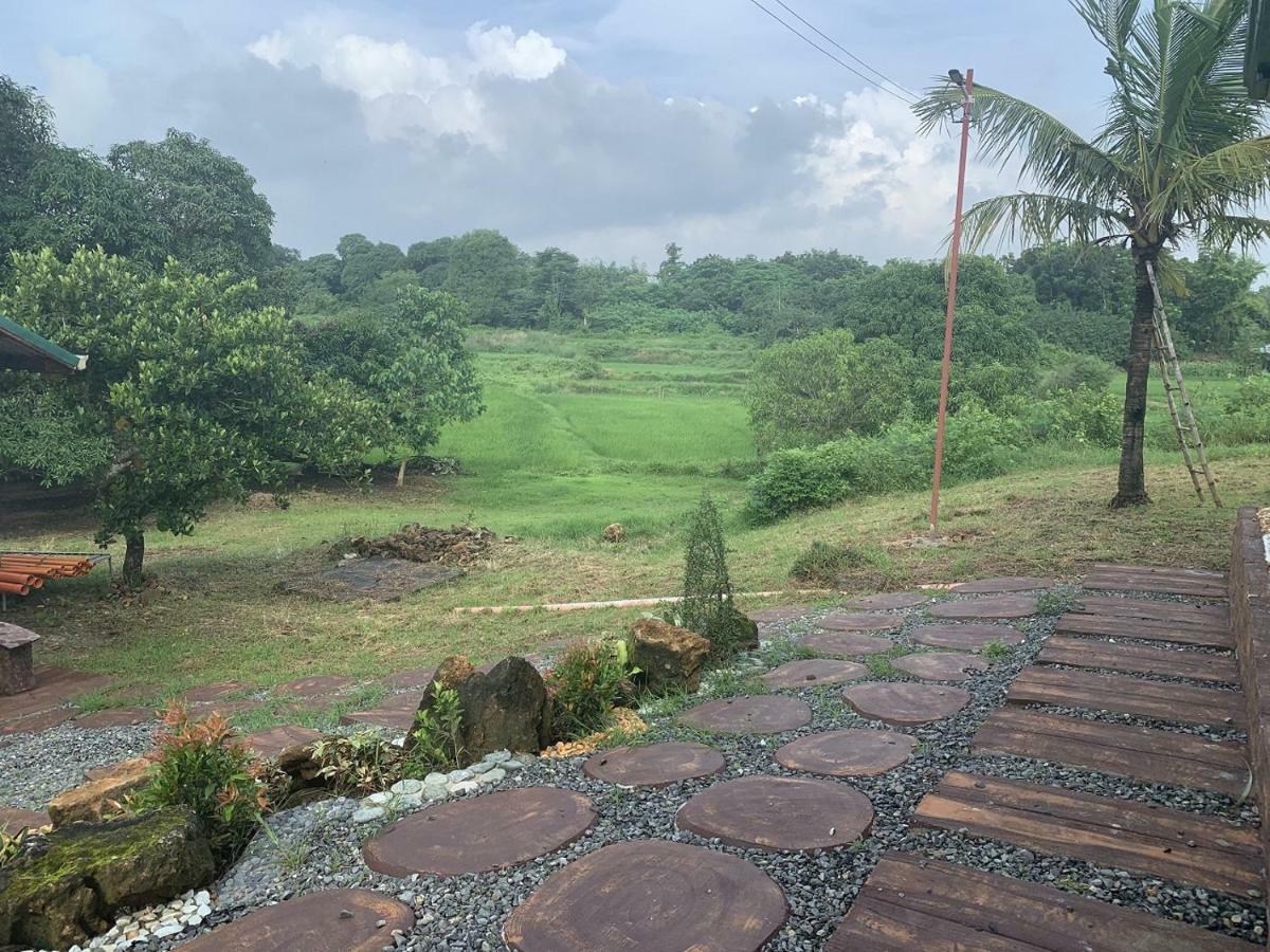 Michaels Homestay - Farm Villa Nr Patar Beach & Bolinao Falls Kültér fotó