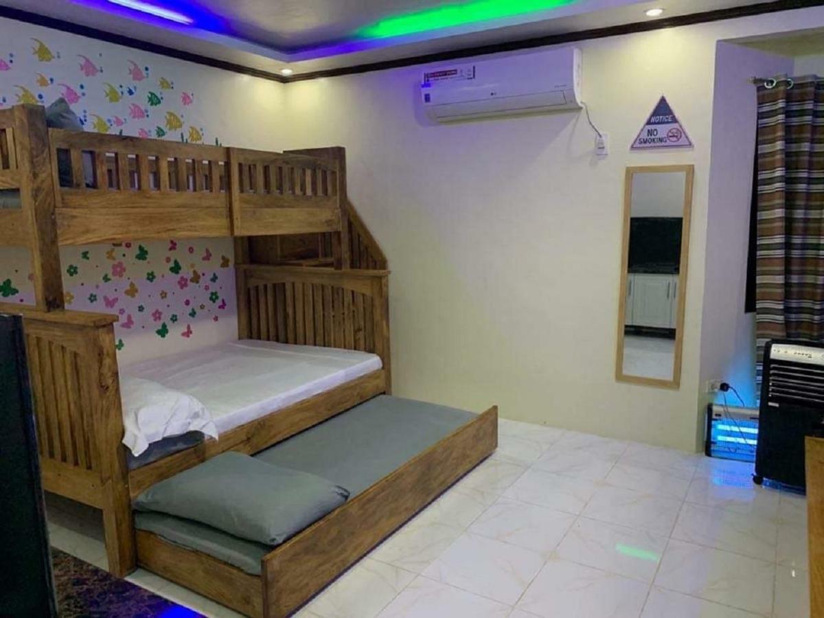 Michaels Homestay - Farm Villa Nr Patar Beach & Bolinao Falls Kültér fotó