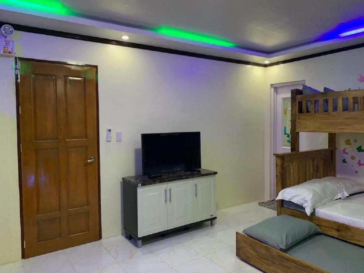 Michaels Homestay - Farm Villa Nr Patar Beach & Bolinao Falls Kültér fotó